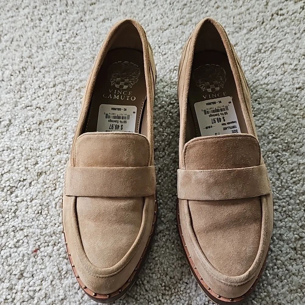 VINCE CAMUTO Shoes